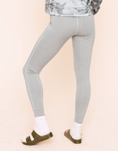 Load image into Gallery viewer, Earth Republic Jenesis Fitted Legging Leggings in color Oyster Mushroom Marl and shape pant
