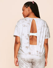 Load image into Gallery viewer, Earth Republic Juniper Open Back Slouch Top Open-Back Tee in color Tea Stain Print and shape short sleeve tee
